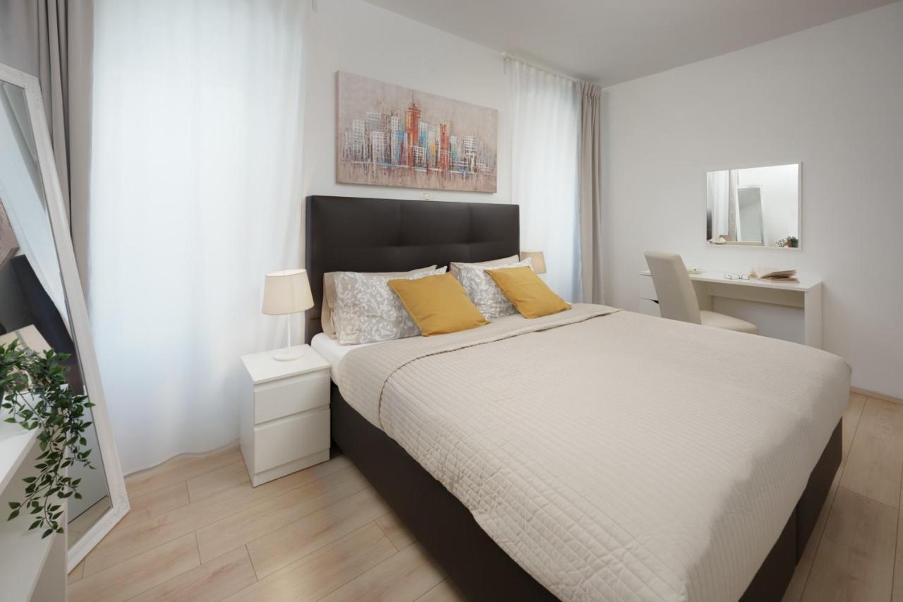 Apartments Antons Пула Екстер'єр фото