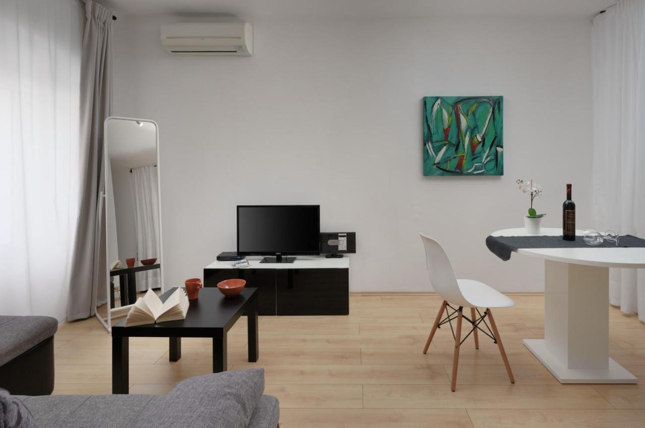 Apartments Antons Пула Екстер'єр фото