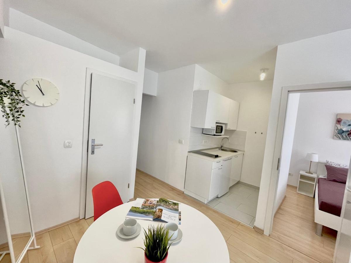 Apartments Antons Пула Екстер'єр фото