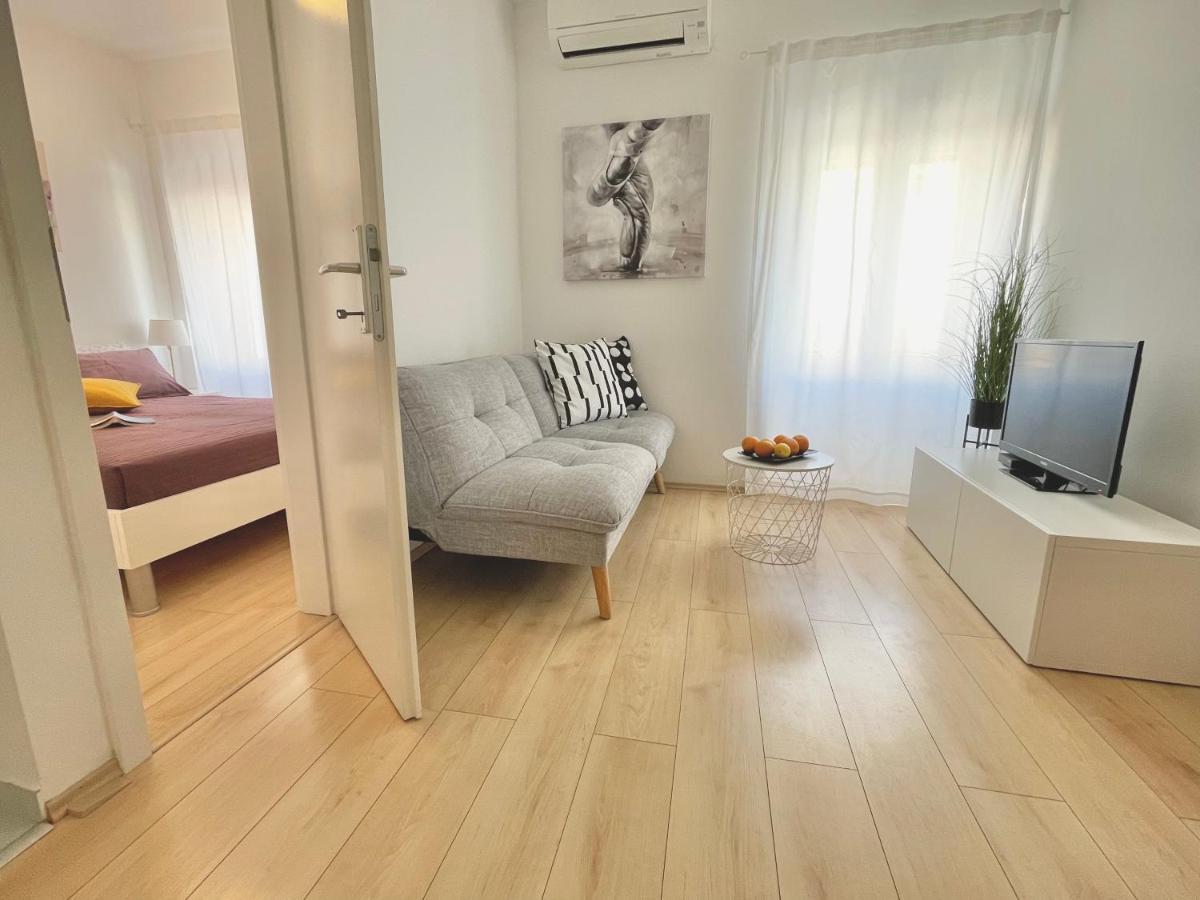 Apartments Antons Пула Екстер'єр фото